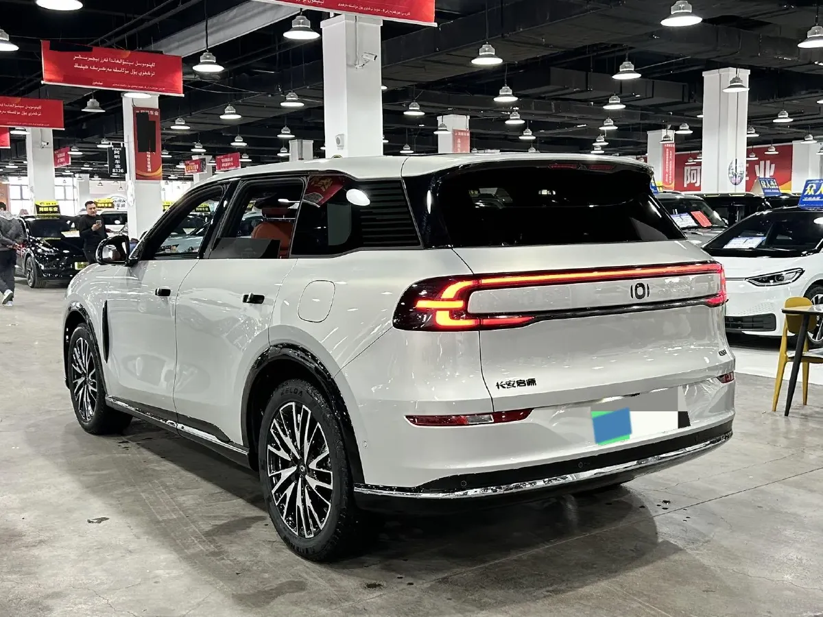 2025 ChangAn QiYuan Q07 1.5T 150HP L4 E-CVT PHEV,autocango,china used car exporter,china ev exporter,chinese used car exporter,chinese used ev exporter