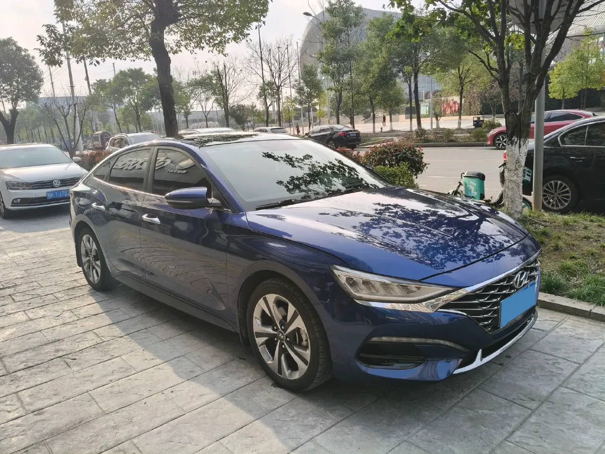2019 Hyundai La Festa 1.6T 190HP L4 7DCT,autocango,china used car exporter,china ev exporter,chinese used car exporter,chinese used ev exporter