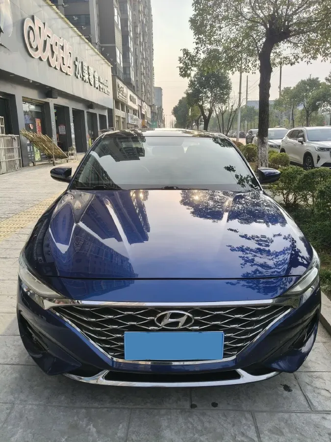 2019 Hyundai La Festa 1.6T 190HP L4 7DCT,autocango,china used car exporter,china ev exporter,chinese used car exporter,chinese used ev exporter