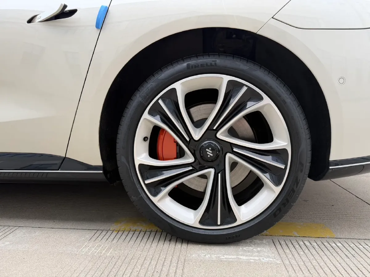 2022 IM L7 BEV 90KWH,autocango,china used car exporter,china ev exporter,chinese used car exporter,chinese used ev exporter