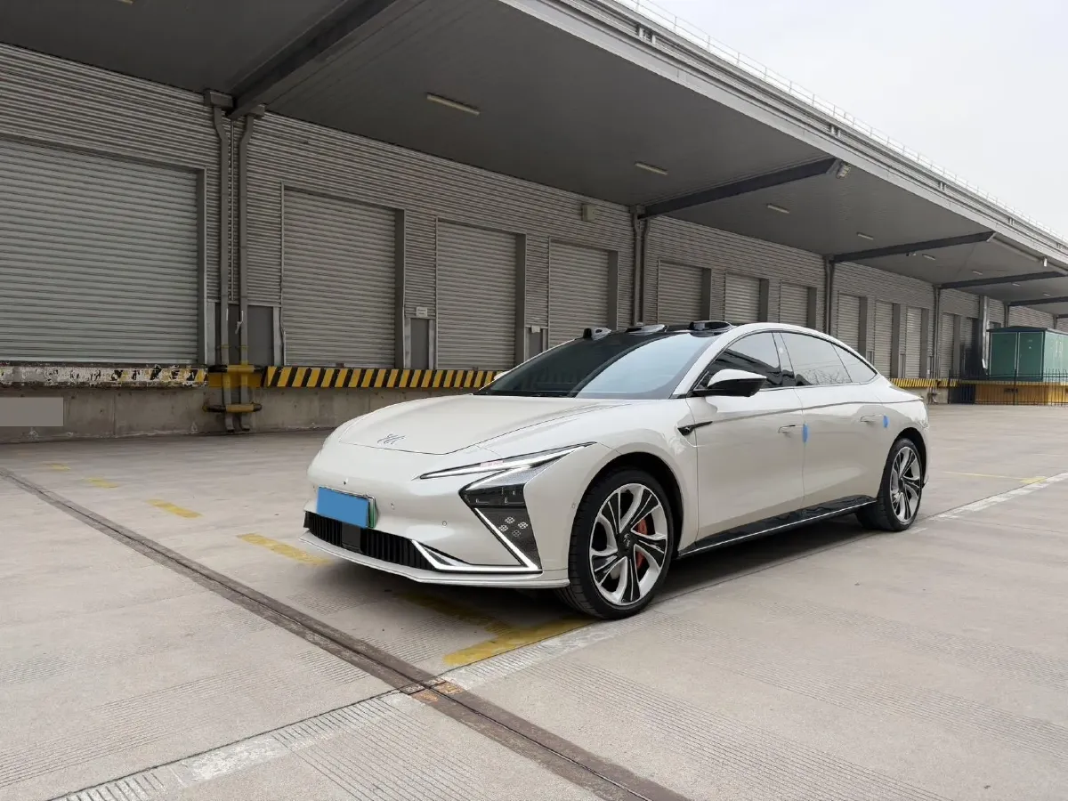 2022 IM L7 BEV 90KWH,autocango,china used car exporter,china ev exporter,chinese used car exporter,chinese used ev exporter