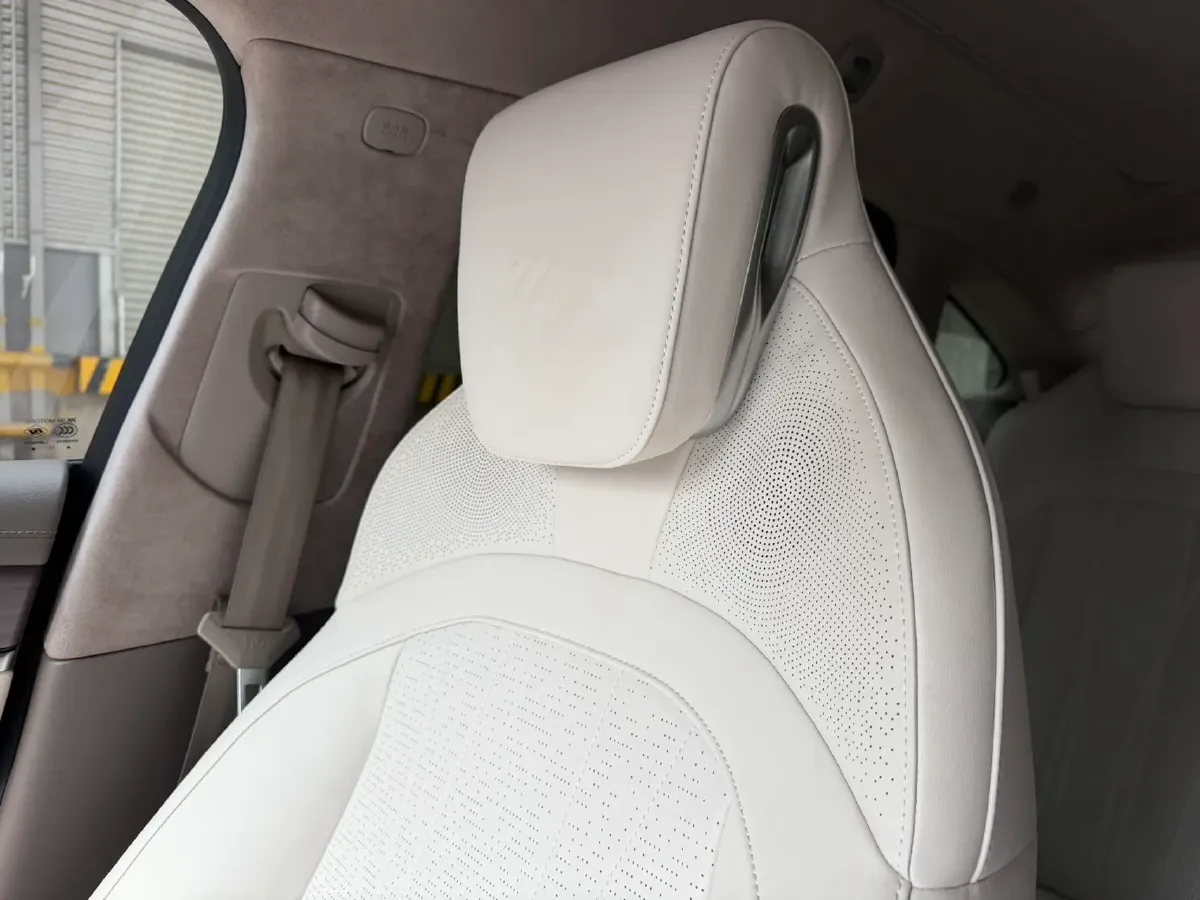 2022 IM L7 BEV 90KWH,autocango,china used car exporter,china ev exporter,chinese used car exporter,chinese used ev exporter