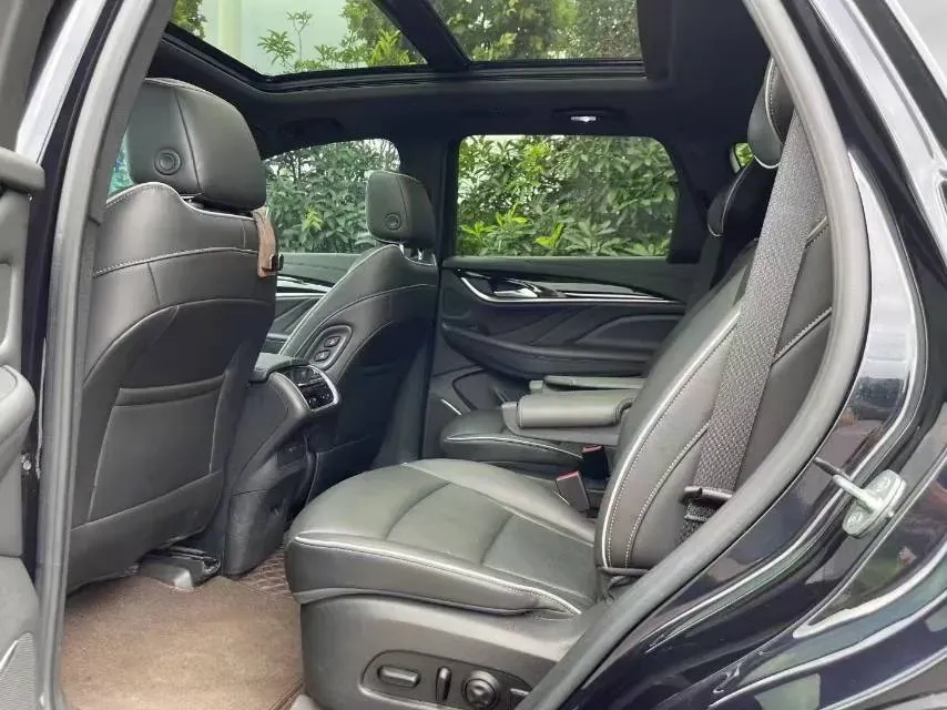 2022 Buick Enclave 2.0T 237HP L4 9AT,autocango,china used car exporter,china ev exporter,chinese used car exporter,chinese used ev exporter