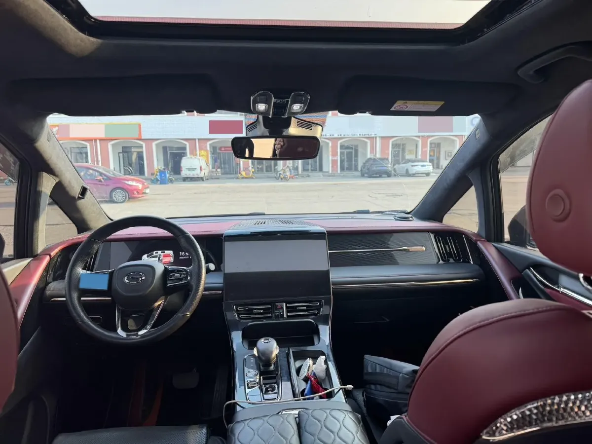 2023 GAC Trumpchi M8 2.0T 252HP L4 8AT,autocango,china used car exporter,china ev exporter,chinese used car exporter,chinese used ev exporter