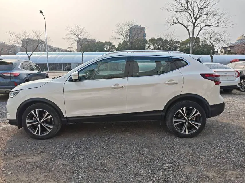 2021 Nissan Qashqai 2.0L 151HP L4 CVT,autocango,china used car exporter,china ev exporter,chinese used car exporter,chinese used ev exporter