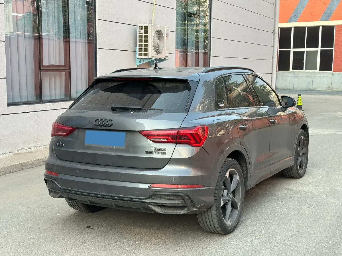 2021 Audi Q3 1.4T 150HP L4 7DCT,autocango,china used car exporter,china ev exporter,chinese used car exporter,chinese used ev exporter