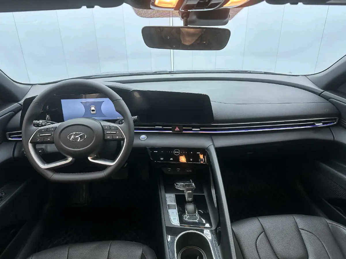 2022 Hyundai Elantra 1.5L 115HP L4 CVT,autocango,china used car exporter,china ev exporter,chinese used car exporter,chinese used ev exporter