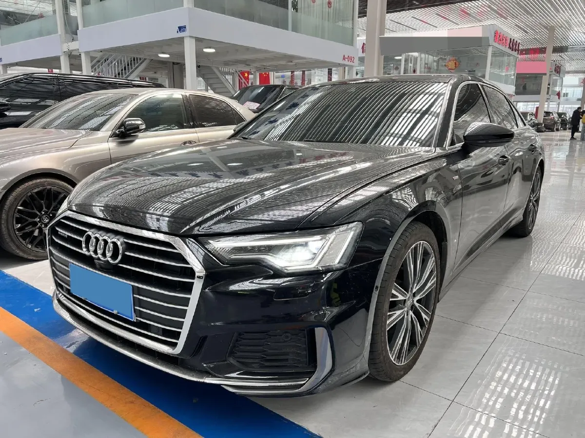 2020 Audi A6L 2.0T 224HP L4 7DCT,autocango,china used car exporter,china ev exporter,chinese used car exporter,chinese used ev exporter