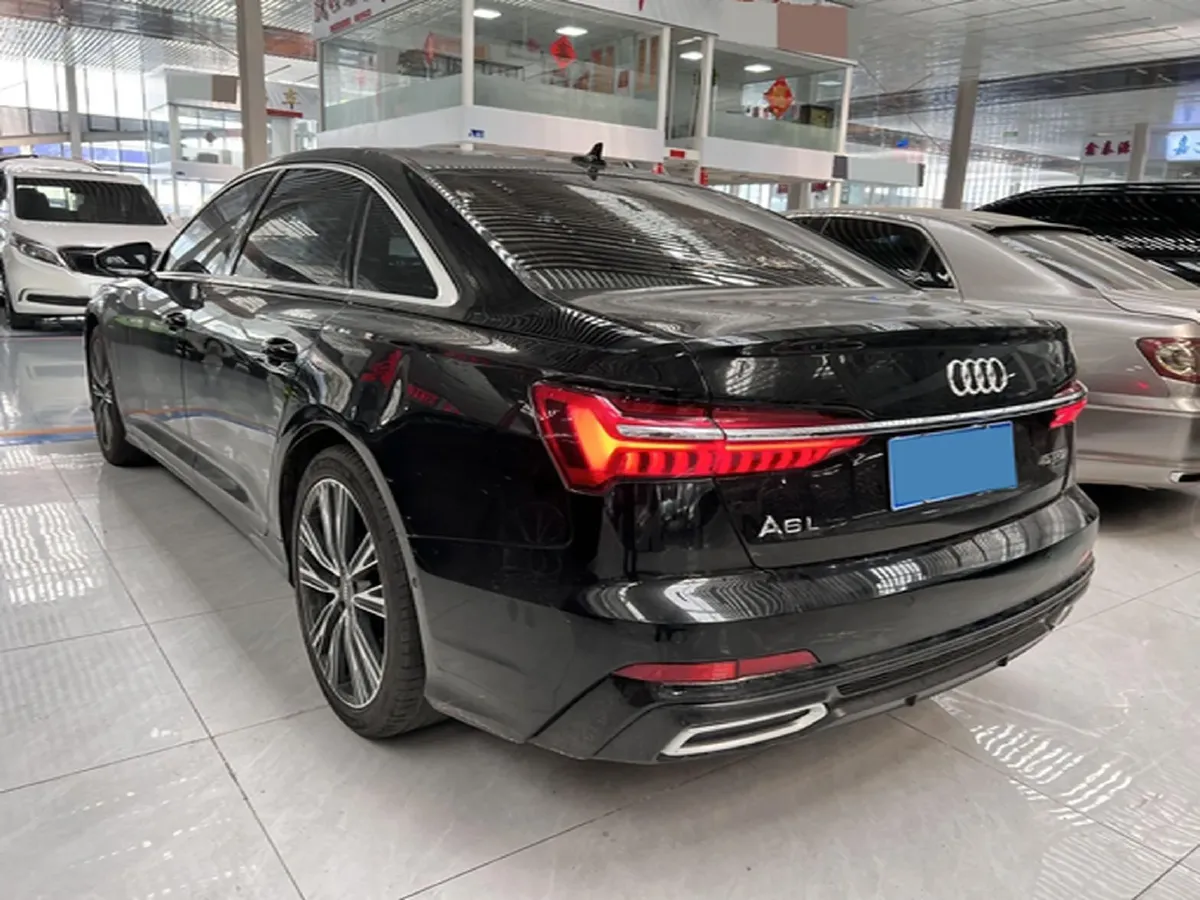 2020 Audi A6L 2.0T 224HP L4 7DCT,autocango,china used car exporter,china ev exporter,chinese used car exporter,chinese used ev exporter
