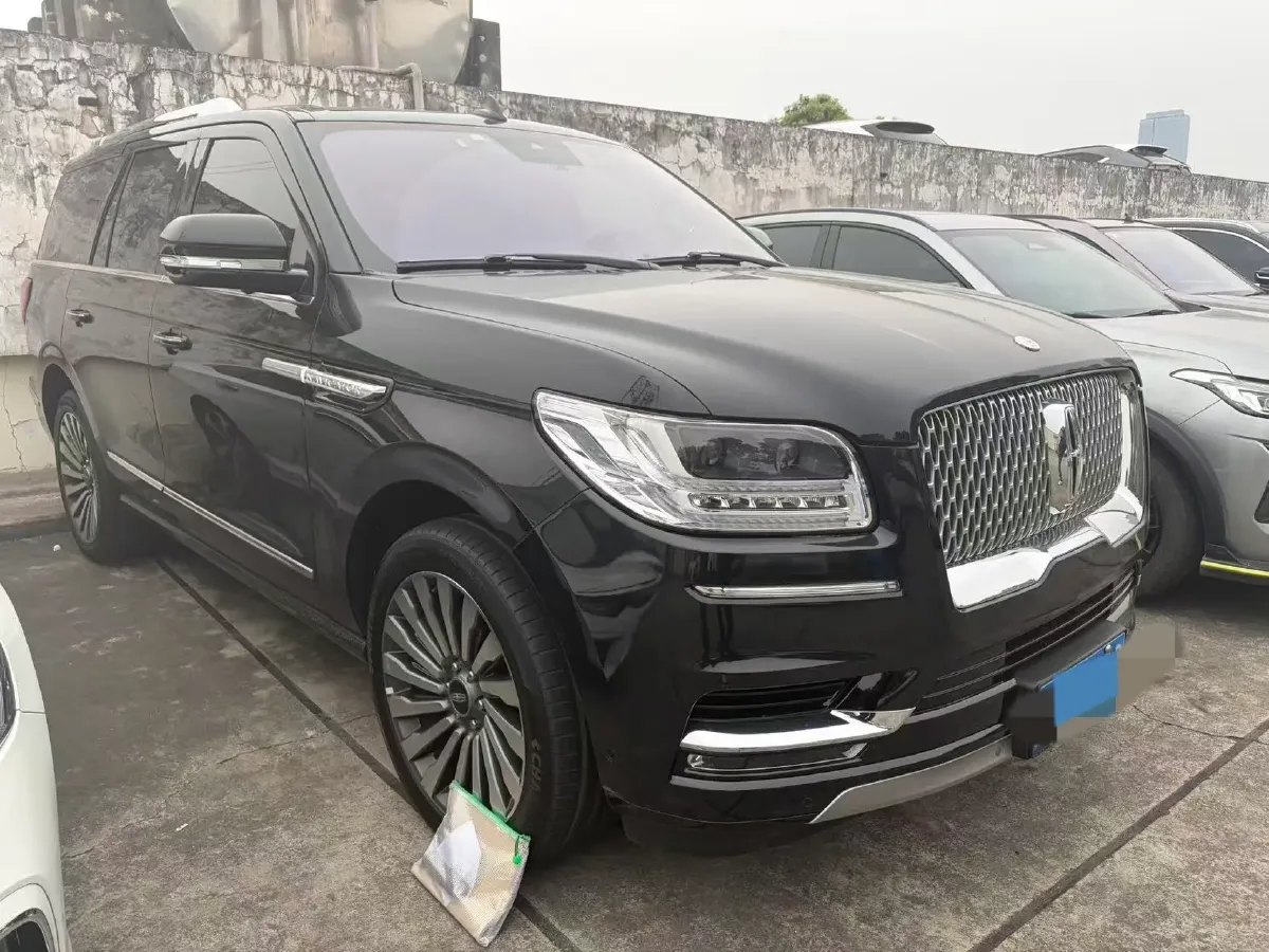 2020 Lincoln Navigator 3.5T 388HP V6 10AT,autocango,china used car exporter,china ev exporter,chinese used car exporter,chinese used ev exporter