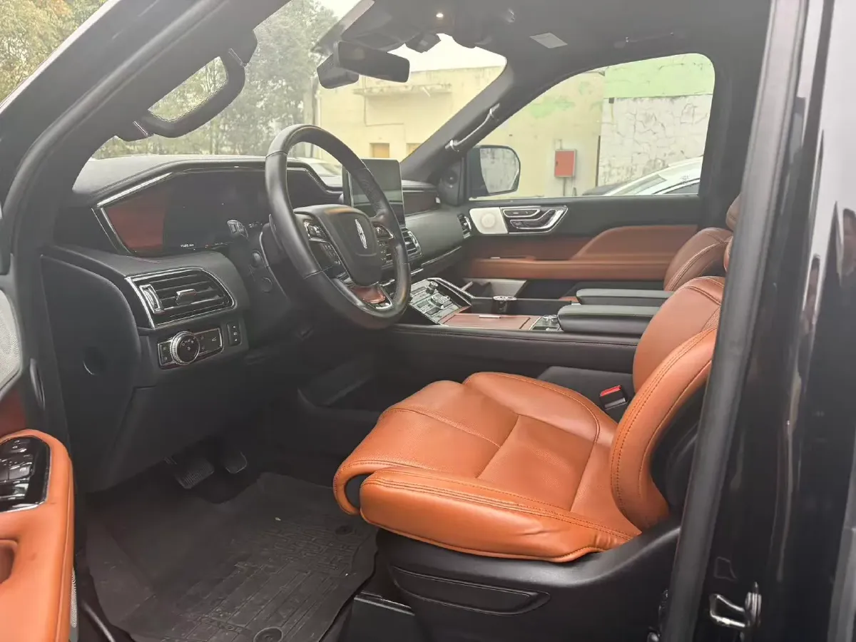 2020 Lincoln Navigator 3.5T 388HP V6 10AT,autocango,china used car exporter,china ev exporter,chinese used car exporter,chinese used ev exporter