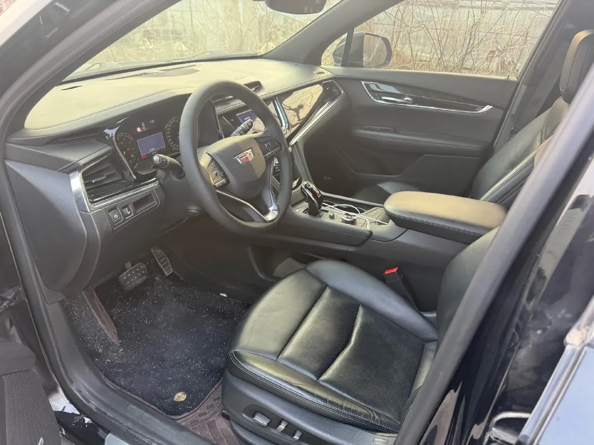 2020 Cadillac XT6 2.0T 241HP L4 9AT,autocango,china used car exporter,china ev exporter,chinese used car exporter,chinese used ev exporter