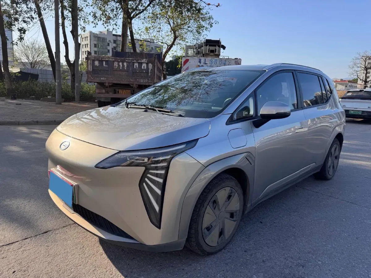 2023 GAC Trumpchi GS4 1.5T 177HP L4 6AT,autocango,china used car exporter,china ev exporter,chinese used car exporter,chinese used ev exporter