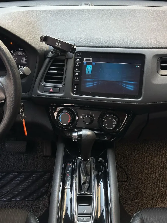 2020 Honda Vezel 1.5L 131HP L4 CVT,autocango,china used car exporter,china ev exporter,chinese used car exporter,chinese used ev exporter