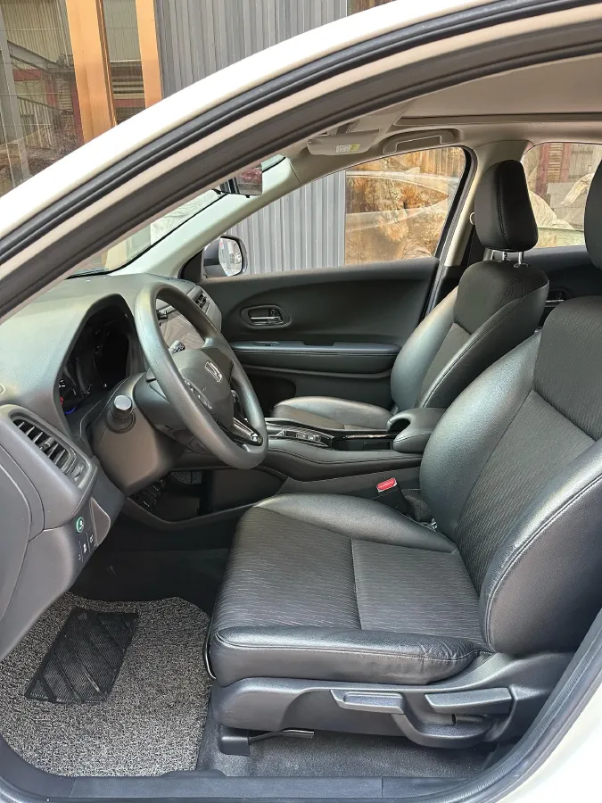 2020 Honda Vezel 1.5L 131HP L4 CVT,autocango,china used car exporter,china ev exporter,chinese used car exporter,chinese used ev exporter