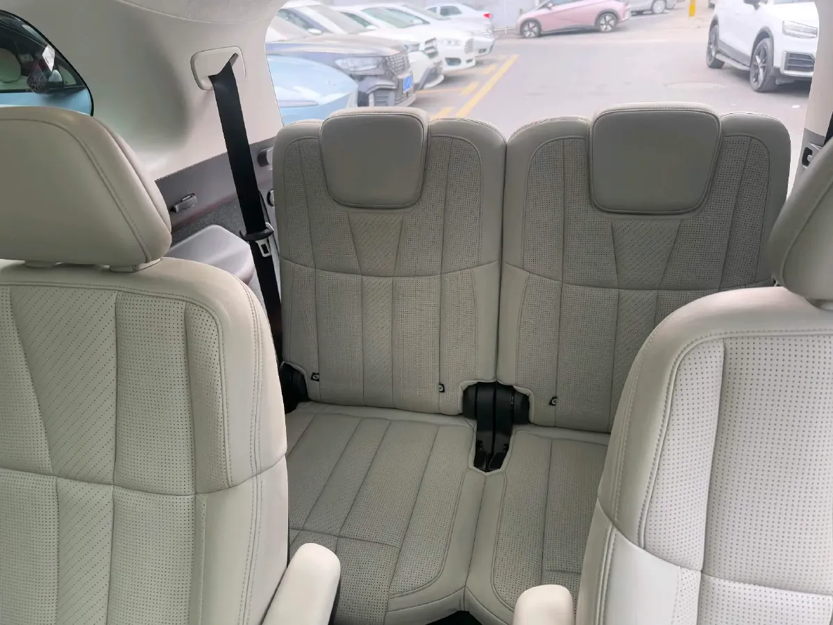 2020 NIO ES8 BEV 70KWH,autocango,china used car exporter,china ev exporter,chinese used car exporter,chinese used ev exporter