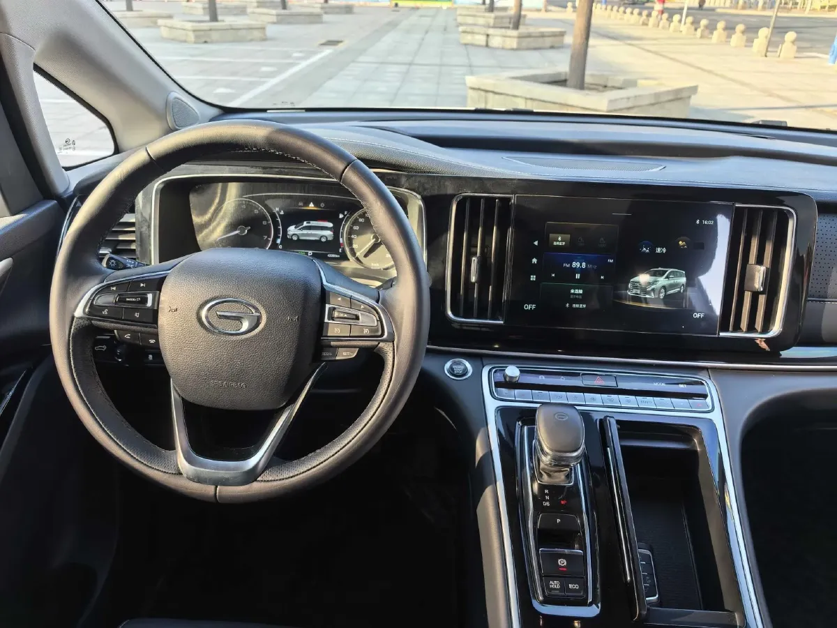 2021 GAC Trumpchi M8 2.0T 252HP L4 8AT,autocango,china used car exporter,china ev exporter,chinese used car exporter,chinese used ev exporter