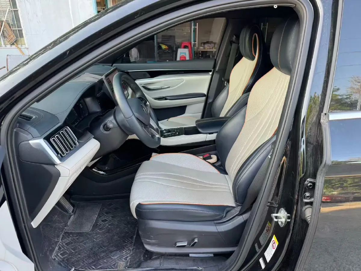 2022 Hyundai Tucson 2.0L 150HP L4 6AT Hybrid,autocango,china used car exporter,china ev exporter,chinese used car exporter,chinese used ev exporter