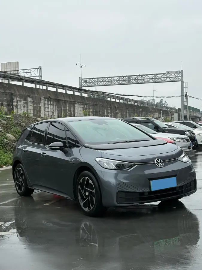 2023 Volkswagen ID.3 BEV 52.8KWH,autocango,china used car exporter,china ev exporter,chinese used car exporter,chinese used ev exporter