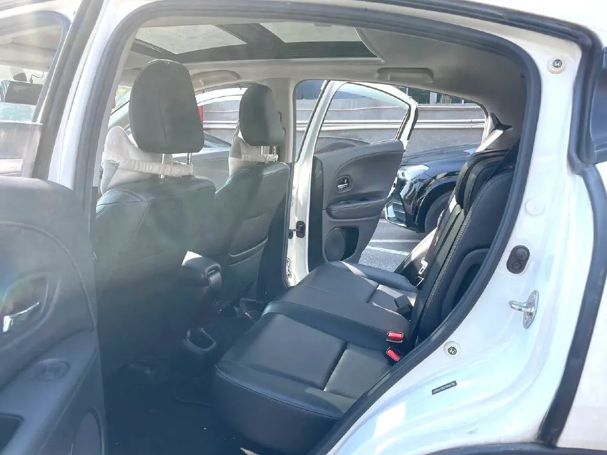 2020 Honda Vezel 1.5L 131HP L4 CVT,autocango,china used car exporter,china ev exporter,chinese used car exporter,chinese used ev exporter