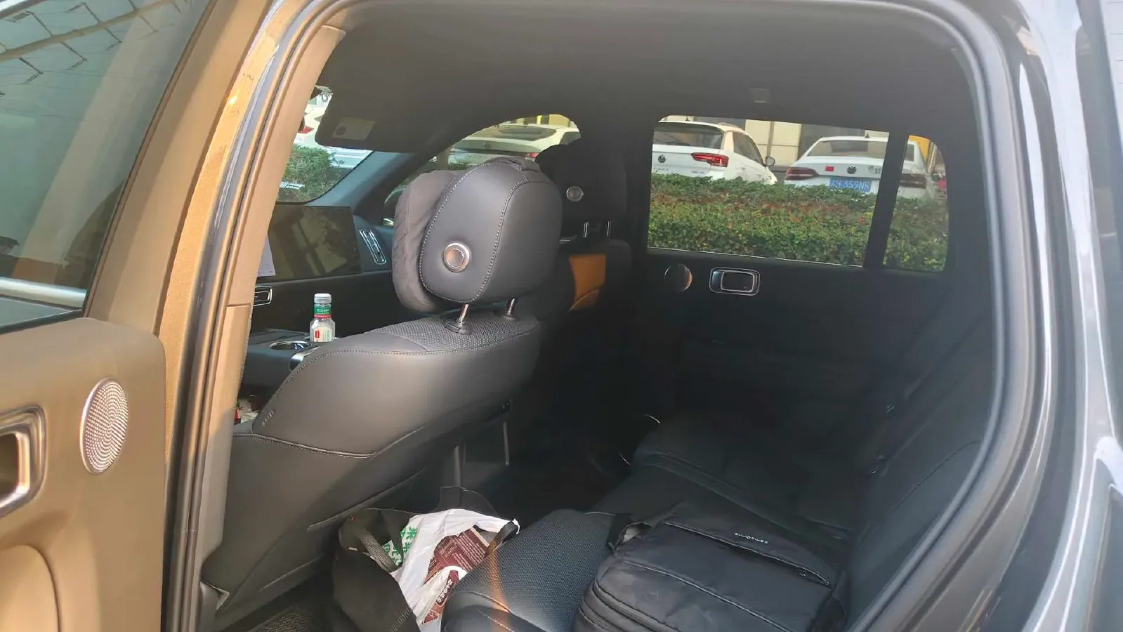 2024 Li L6 Range Extended 154HP L4 REEV 36.8KWH,autocango,china used car exporter,china ev exporter,chinese used car exporter,chinese used ev exporter