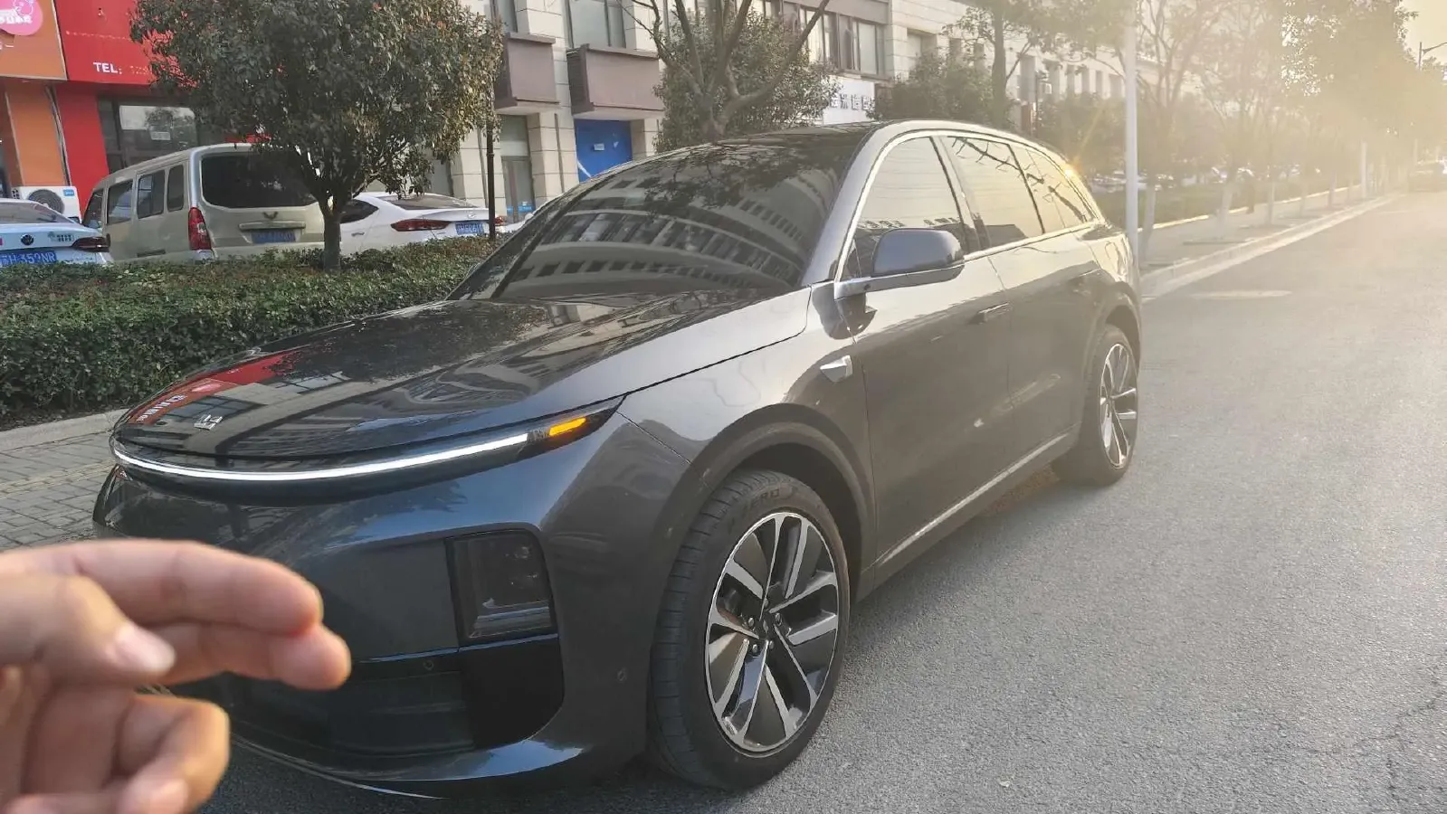 2024 Li L6 Range Extended 154HP L4 REEV 36.8KWH,autocango,china used car exporter,china ev exporter,chinese used car exporter,chinese used ev exporter