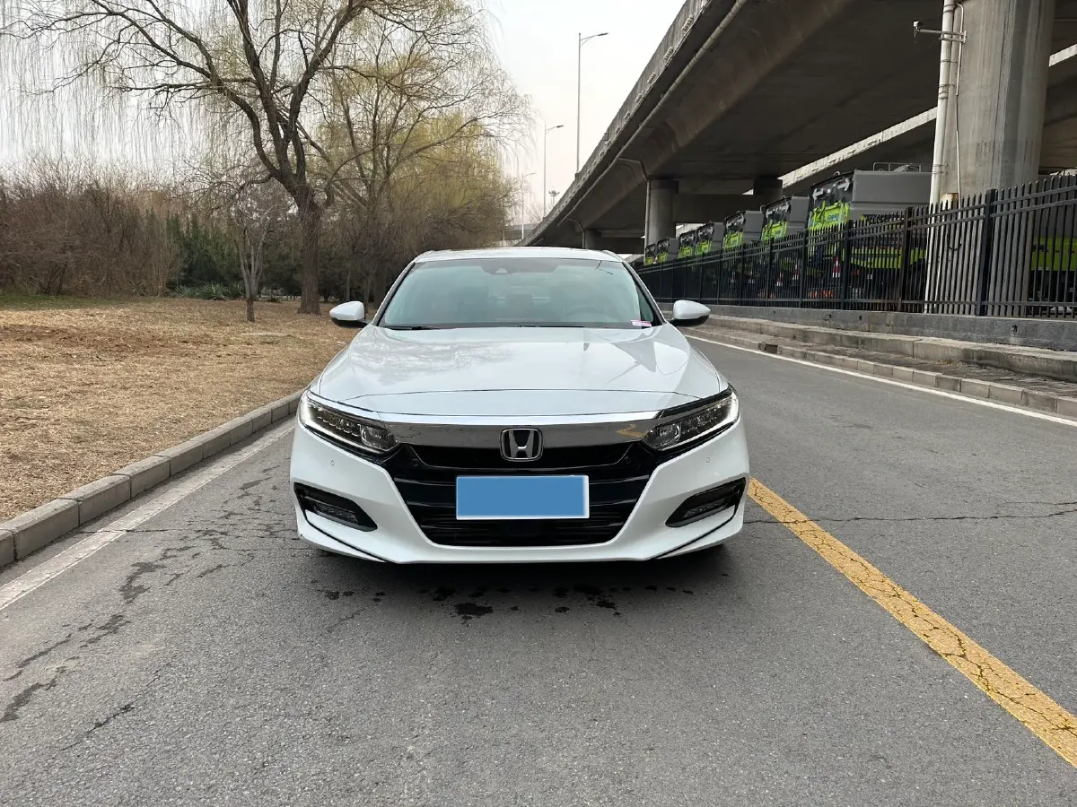 2021 Honda Accord 1.5T 194HP L4 CVT,autocango,china used car exporter,china ev exporter,chinese used car exporter,chinese used ev exporter
