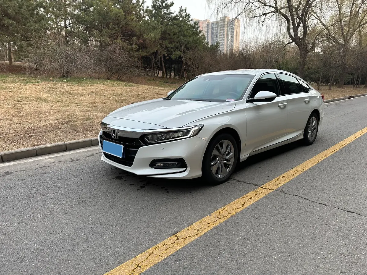 2021 Honda Accord 1.5T 194HP L4 CVT,autocango,china used car exporter,china ev exporter,chinese used car exporter,chinese used ev exporter