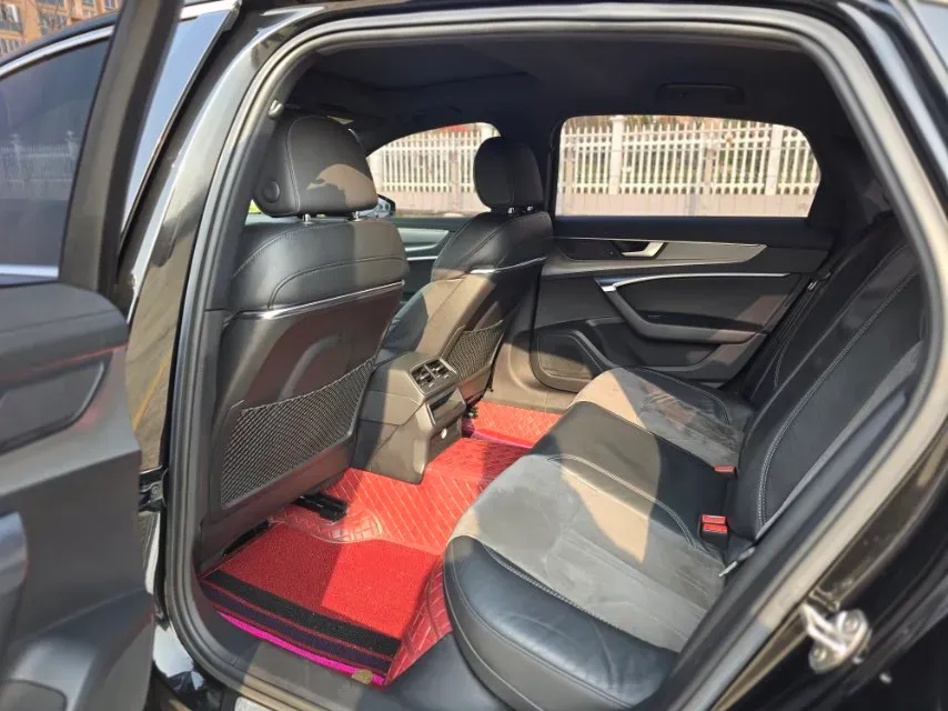 2020 Audi A6L 2.0T 190HP L4 7DCT,autocango,china used car exporter,china ev exporter,chinese used car exporter,chinese used ev exporter