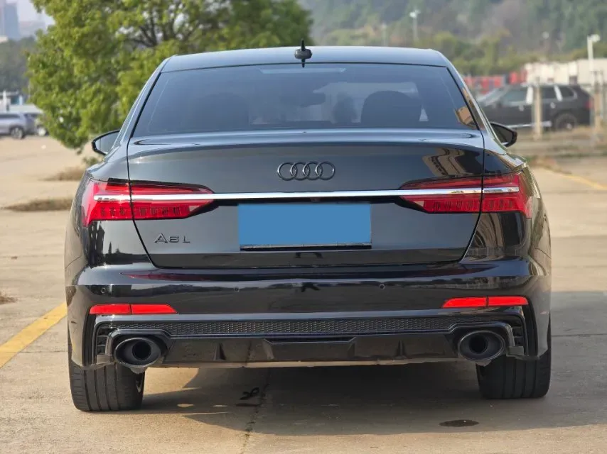 2020 Audi A6L 2.0T 190HP L4 7DCT,autocango,china used car exporter,china ev exporter,chinese used car exporter,chinese used ev exporter