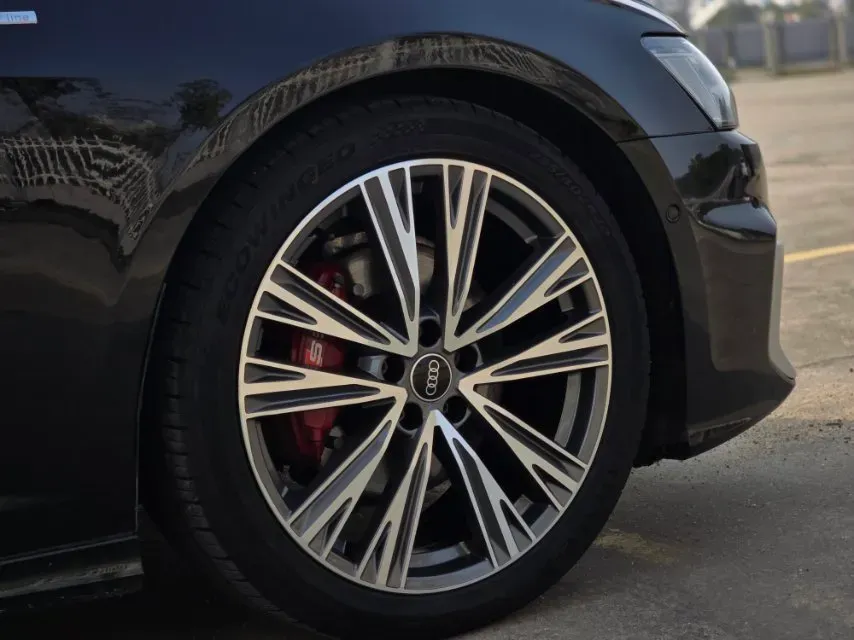 2020 Audi A6L 2.0T 190HP L4 7DCT,autocango,china used car exporter,china ev exporter,chinese used car exporter,chinese used ev exporter