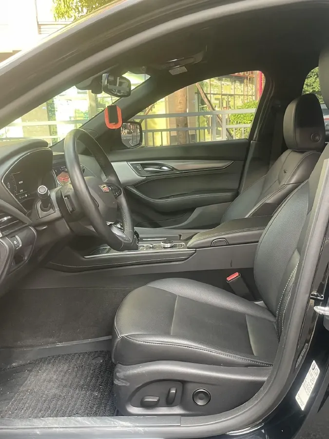 2022 Cadillac CT5 2.0T 237HP L4 10AT,autocango,china used car exporter,china ev exporter,chinese used car exporter,chinese used ev exporter