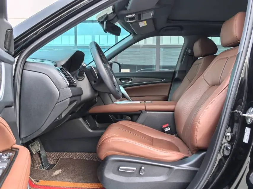 2020 Honda UR-V 2.0T 272HP L4 9AT,autocango,china used car exporter,china ev exporter,chinese used car exporter,chinese used ev exporter