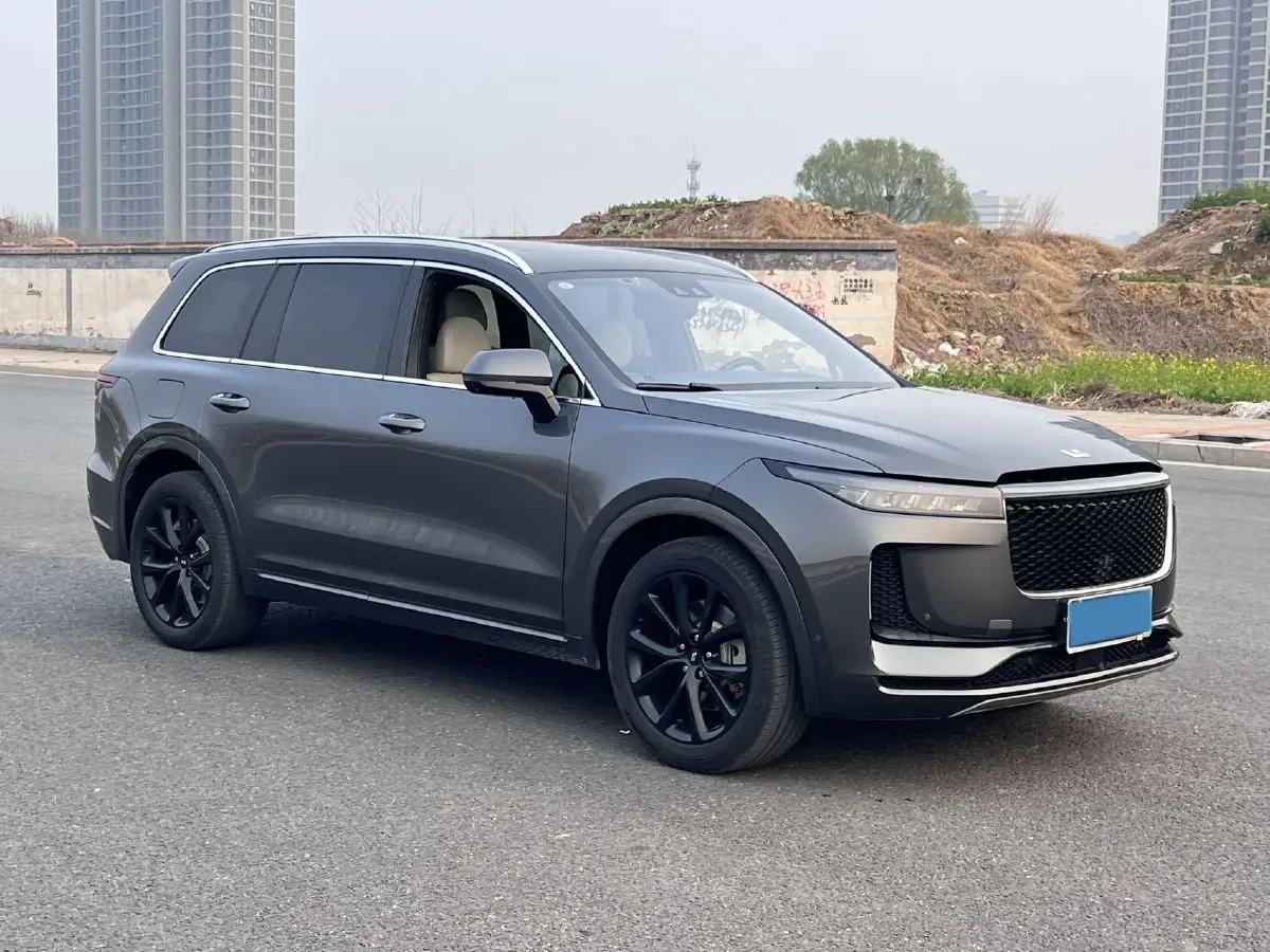 2020 Li ONE Range Extended 131HP REEV 40.5KWH,autocango,china used car exporter,china ev exporter,chinese used car exporter,chinese used ev exporter