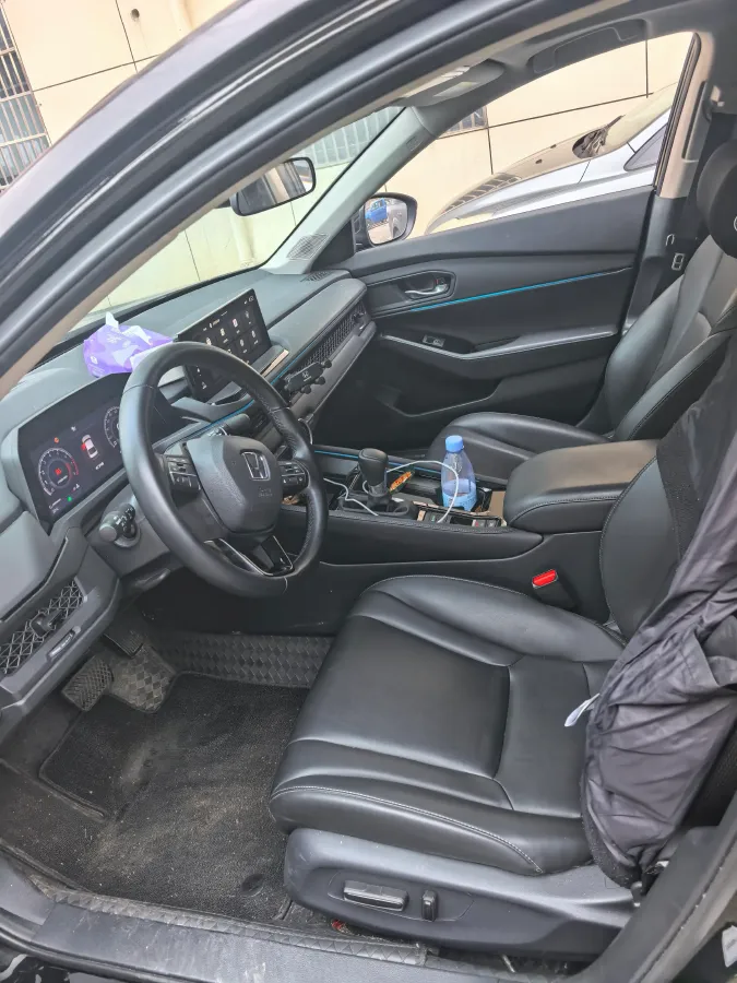 2025 Honda Accord 1.5T 192HP L4 CVT,autocango,china used car exporter,china ev exporter,chinese used car exporter,chinese used ev exporter
