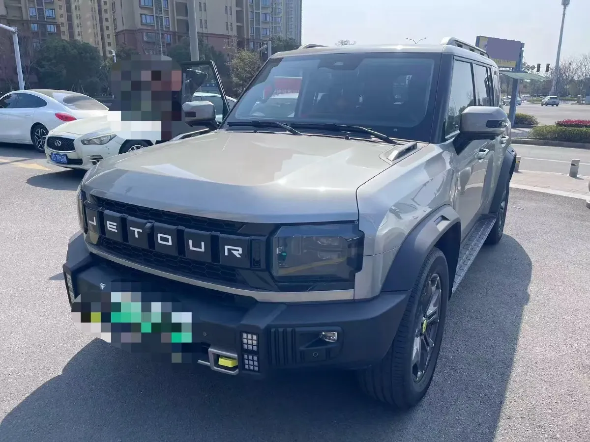 2025 Jetour ShanHai TravellerC-DM 1.5T 156HP L4 3DHT PHEV 26.7KWH,autocango,china used car exporter,china ev exporter,chinese used car exporter,chinese used ev exporter
