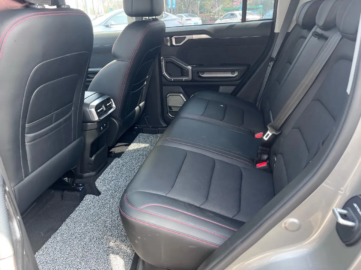 2025 Jetour ShanHai TravellerC-DM 1.5T 156HP L4 3DHT PHEV 26.7KWH,autocango,china used car exporter,china ev exporter,chinese used car exporter,chinese used ev exporter