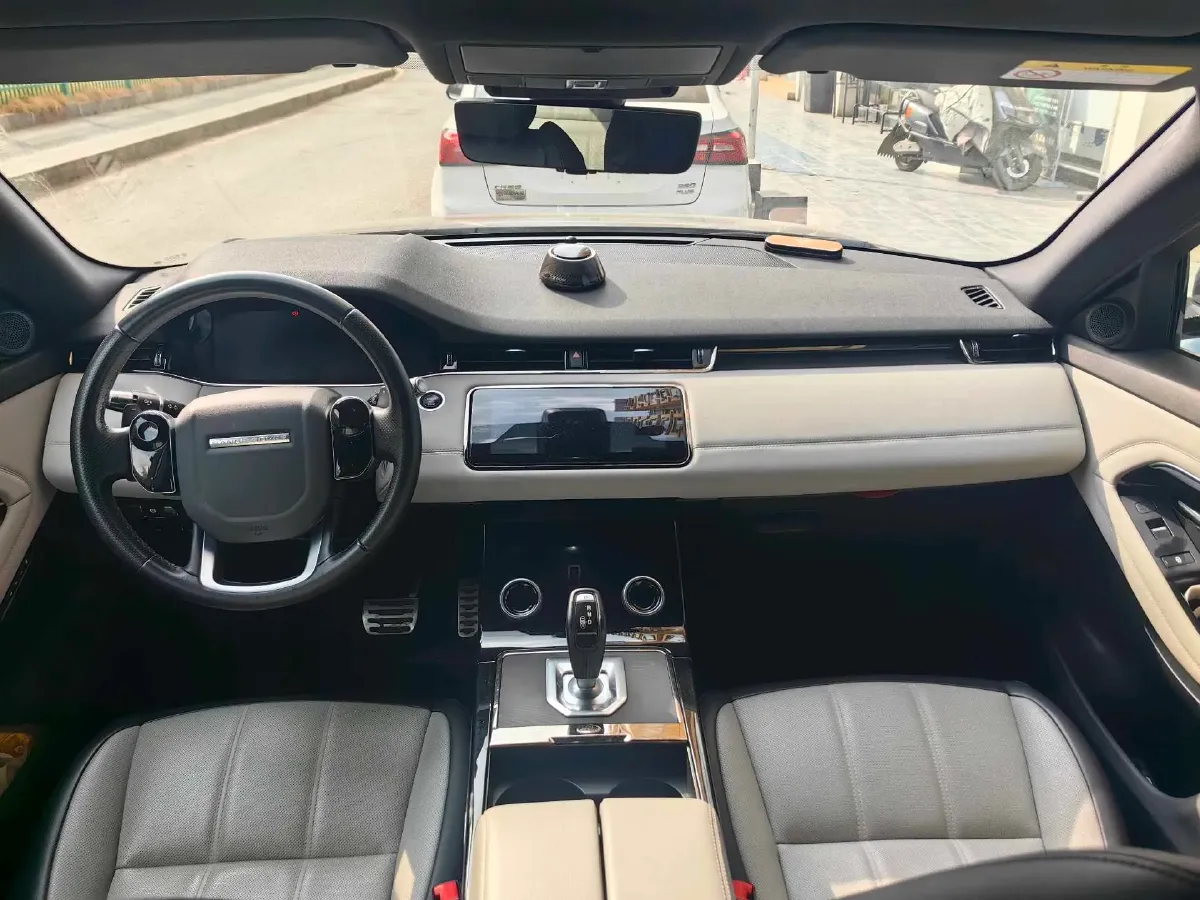2020 Land Rover Range Rover Evoque 2.0T 249HP L4 9AT,autocango,china used car exporter,china ev exporter,chinese used car exporter,chinese used ev exporter