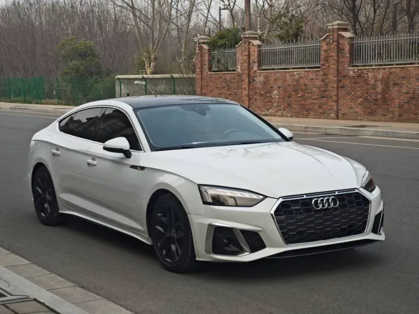 2021 Audi A5 2.0T 204HP L4 7DCT,autocango,china used car exporter,china ev exporter,chinese used car exporter,chinese used ev exporter