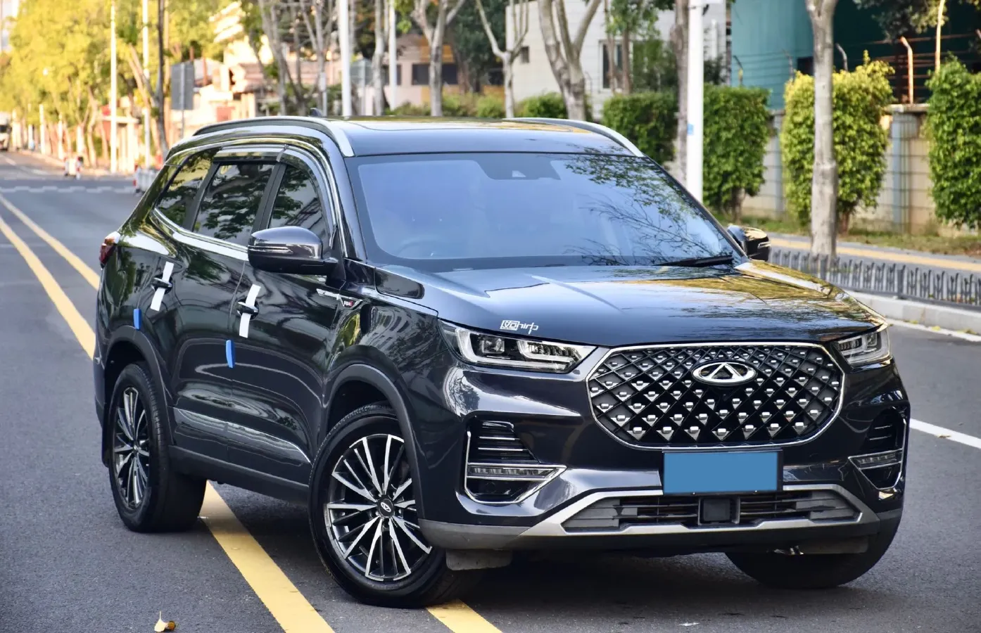 2021 Chery Tiggo 8 Plus 1.6T 197HP L4 7DCT,autocango,china used car exporter,china ev exporter,chinese used car exporter,chinese used ev exporter