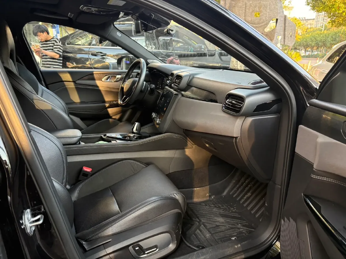 2021 LYNK&CO 03 1.5T 180HP L3 7DCT,autocango,china used car exporter,china ev exporter,chinese used car exporter,chinese used ev exporter