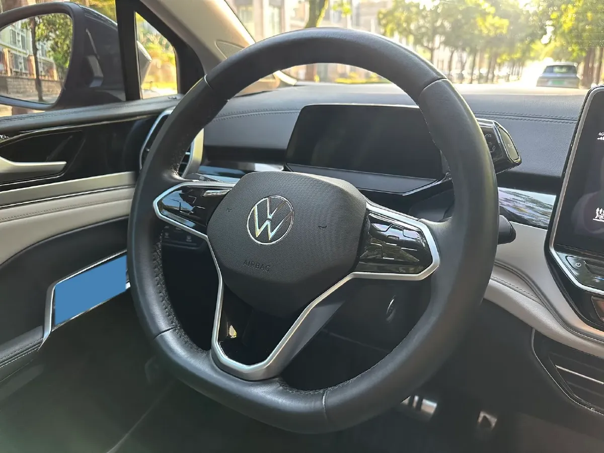 2022 Volkswagen ID.6 Crozz BEV 84.8KWH,autocango,china used car exporter,china ev exporter,chinese used car exporter,chinese used ev exporter