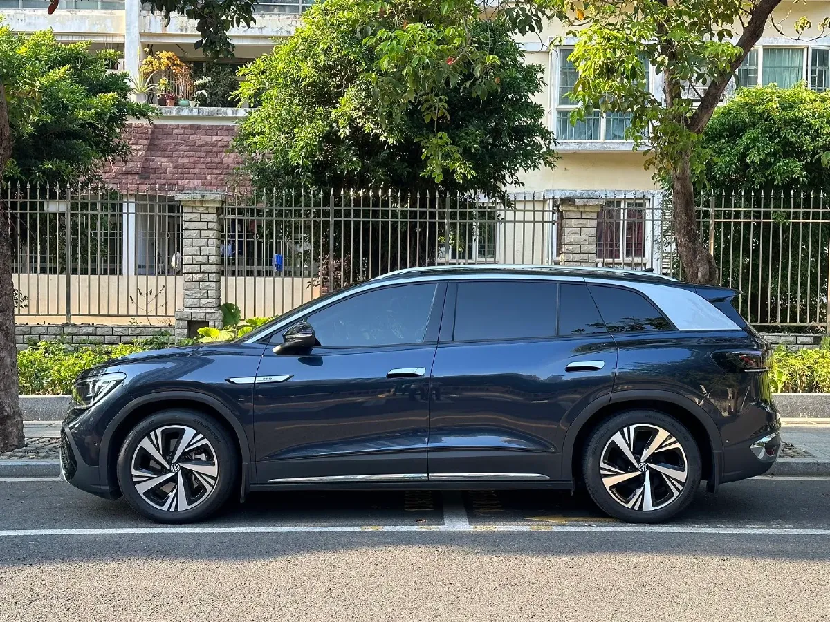 2022 Volkswagen ID.6 Crozz BEV 84.8KWH,autocango,china used car exporter,china ev exporter,chinese used car exporter,chinese used ev exporter