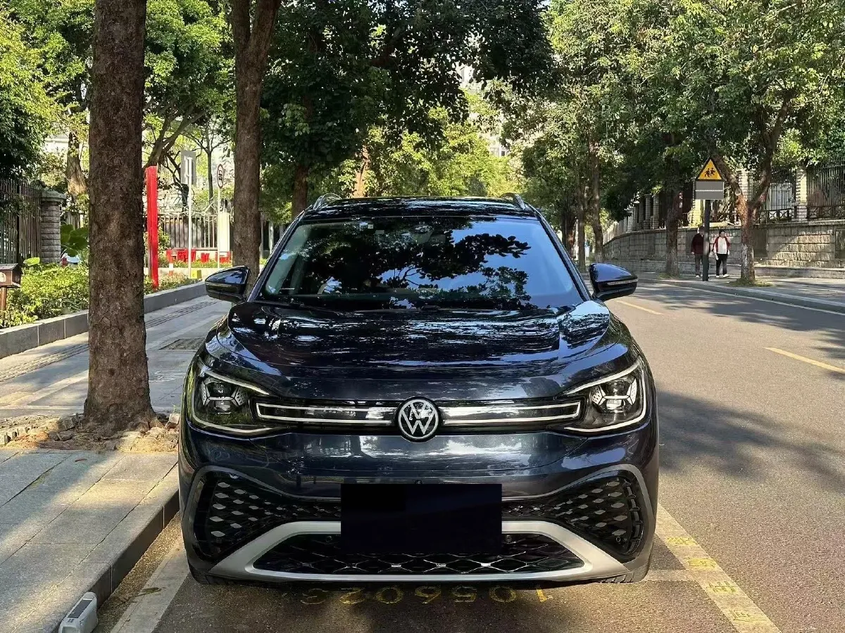 2022 Volkswagen ID.6 Crozz BEV 84.8KWH,autocango,china used car exporter,china ev exporter,chinese used car exporter,chinese used ev exporter