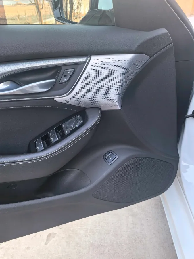 2022 Cadillac CT5 2.0T 237HP L4 10AT,autocango,china used car exporter,china ev exporter,chinese used car exporter,chinese used ev exporter