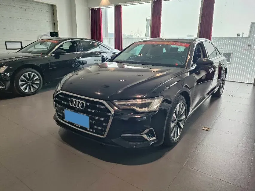 2023 Audi A6L 2.0T 245HP L4 7DCT,autocango,china used car exporter,china ev exporter,chinese used car exporter,chinese used ev exporter