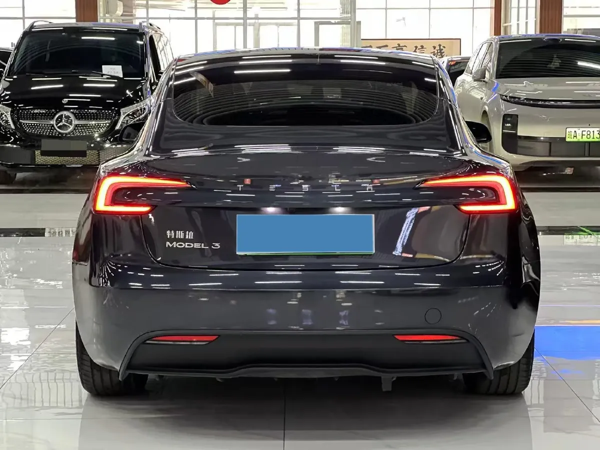 2025 Tesla Model 3 BEV 62.5KWH,autocango,china used car exporter,china ev exporter,chinese used car exporter,chinese used ev exporter
