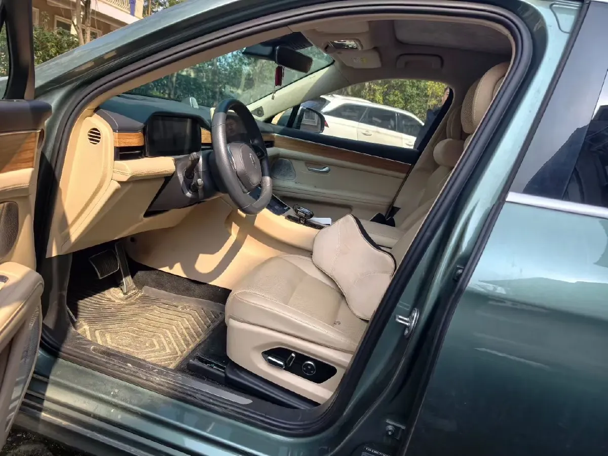 2023 HIMA AITO M5 BEV 80KWH,autocango,china used car exporter,china ev exporter,chinese used car exporter,chinese used ev exporter