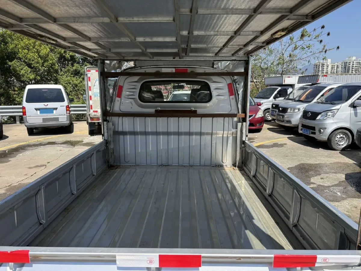 2020 WuLing RongGuang Mini Truck 1.5L 99HP L4 5MT,autocango,china used car exporter,china ev exporter,chinese used car exporter,chinese used ev exporter