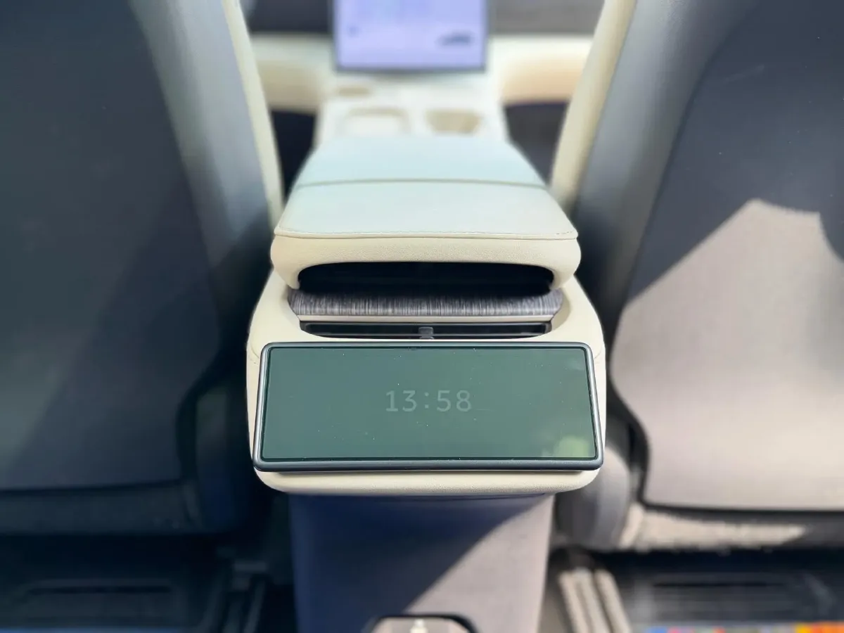 2023 NIO ES6 BEV 75KWH,autocango,china used car exporter,china ev exporter,chinese used car exporter,chinese used ev exporter